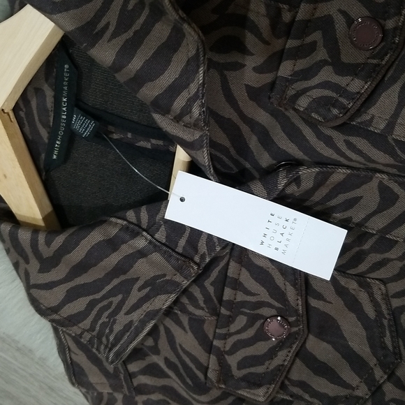 White house black market jacket - Picture 2 of 8